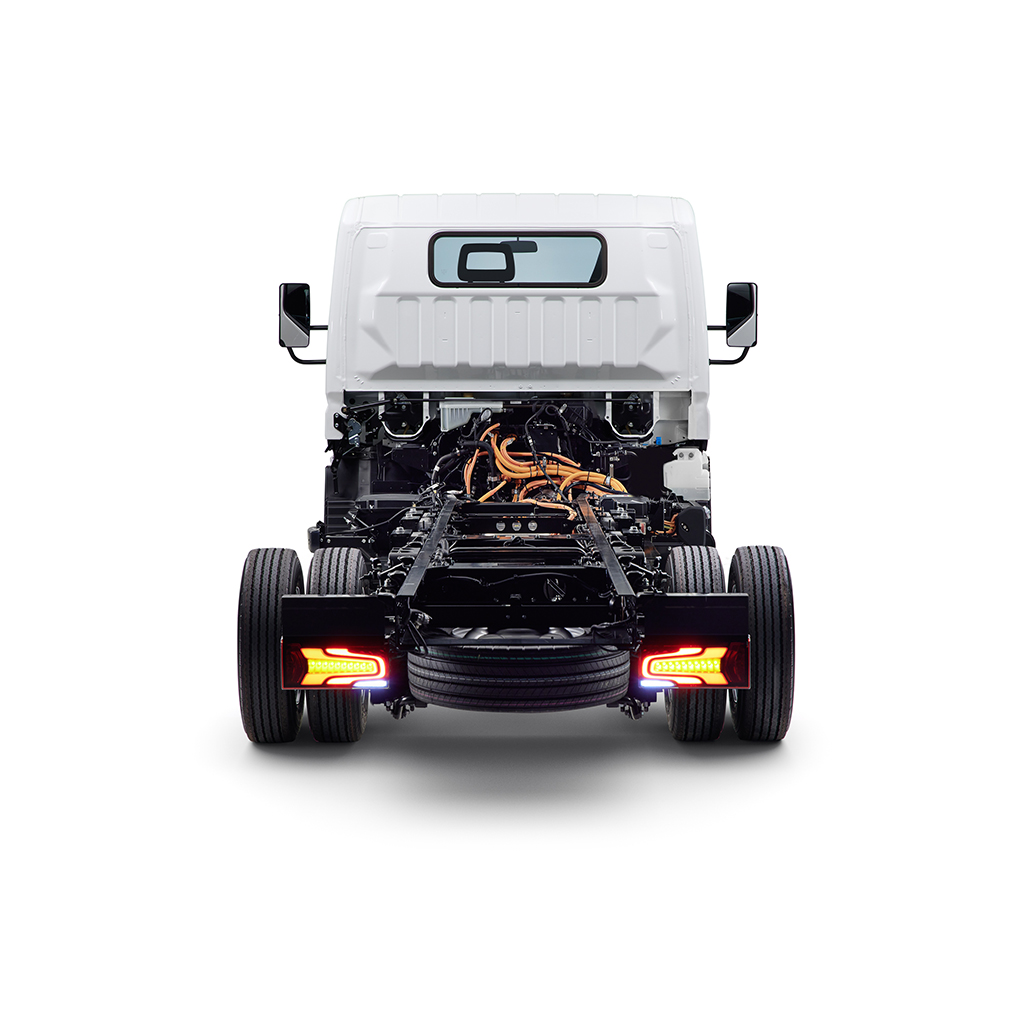 818 WIDE ECANTER rear.jpg