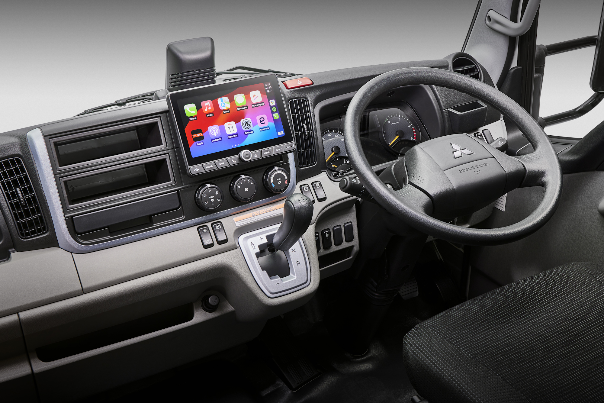 5897BF31 Canter Interior - 918 Wide Crew Cab.jpg
