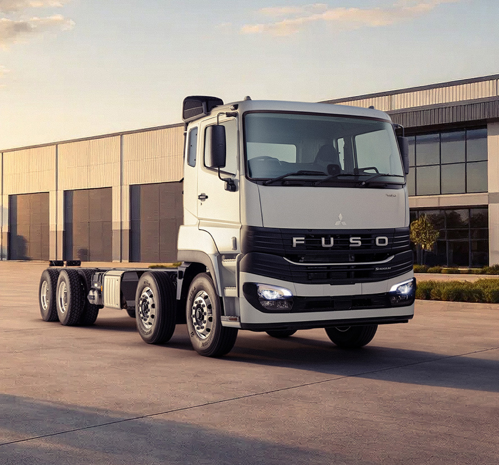 8x4 Truck Range | Fuso Truck & Bus