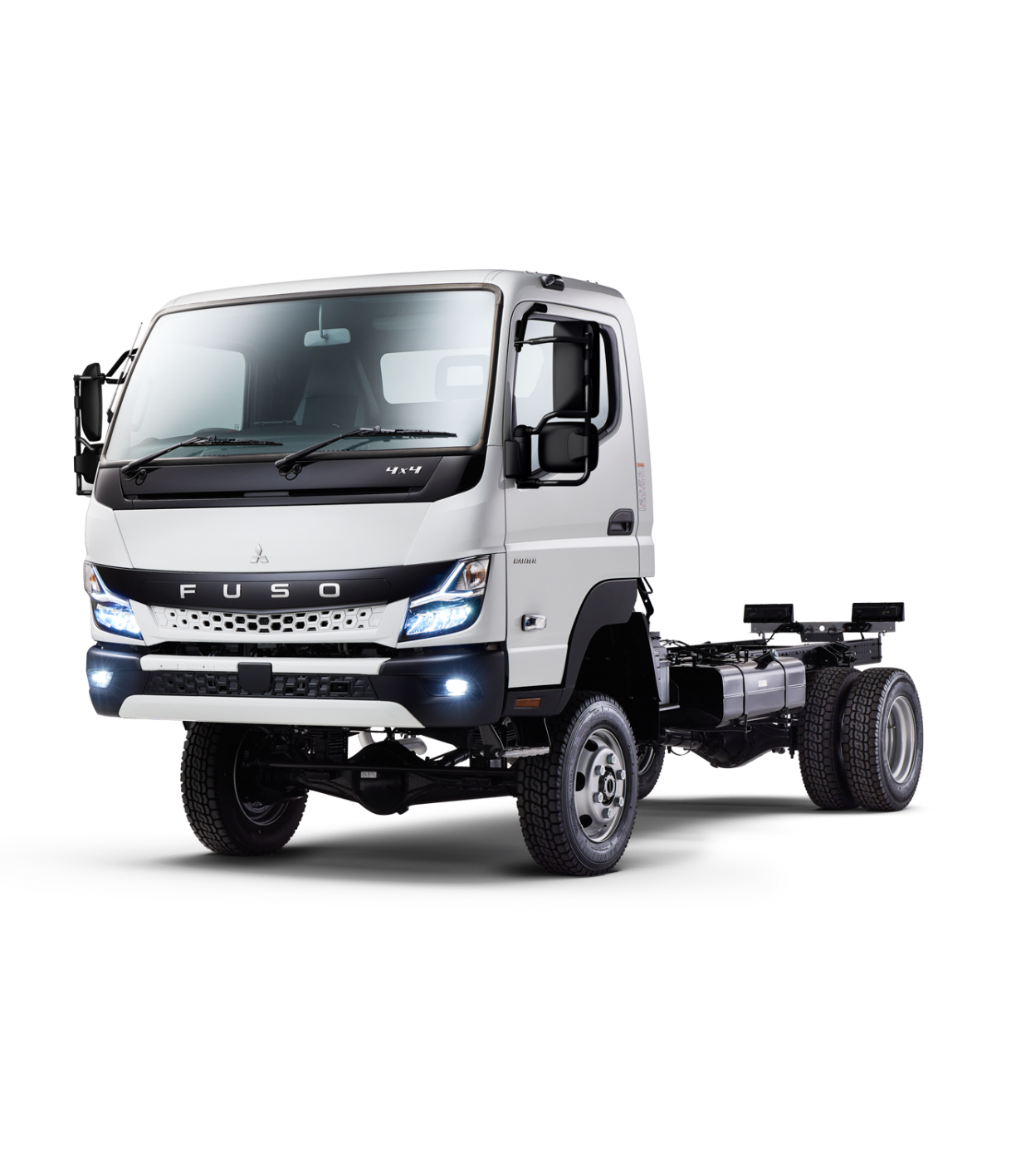 CANTER EURO 6 4x4 WIDE CAB  FRONT LHS 1230X1416.png